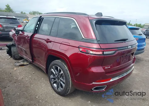 2025 Jeep Grand Cherokee Overland 4X4 z USA, uszkodzony, nr VIN 1C4RJHDG5S8642499